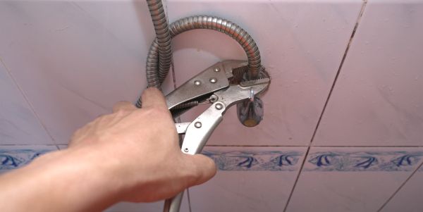 Faucet Pipe Repair